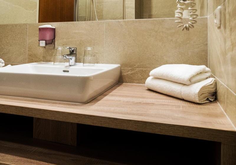 اتاق استاندارد یک نفره, Theater Hotel Salzburg