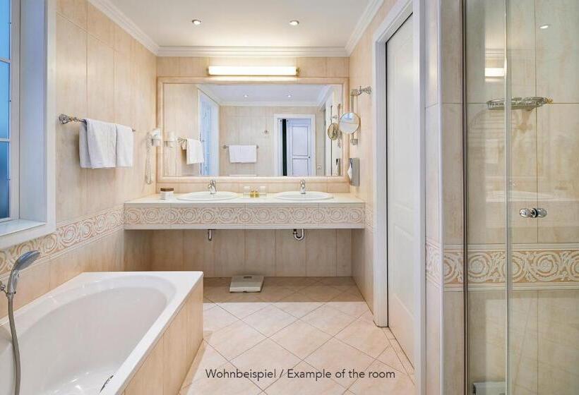 Номер Deluxe Вид на Озеро, Grand Hotel Zell Am See