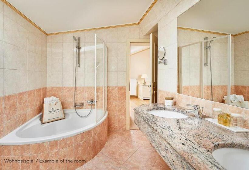 Номер Superior с Балконом, Grand Hotel Zell Am See