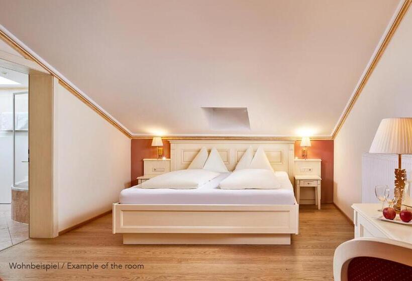 اتاق سوپریور با بالکن, Grand Hotel Zell Am See