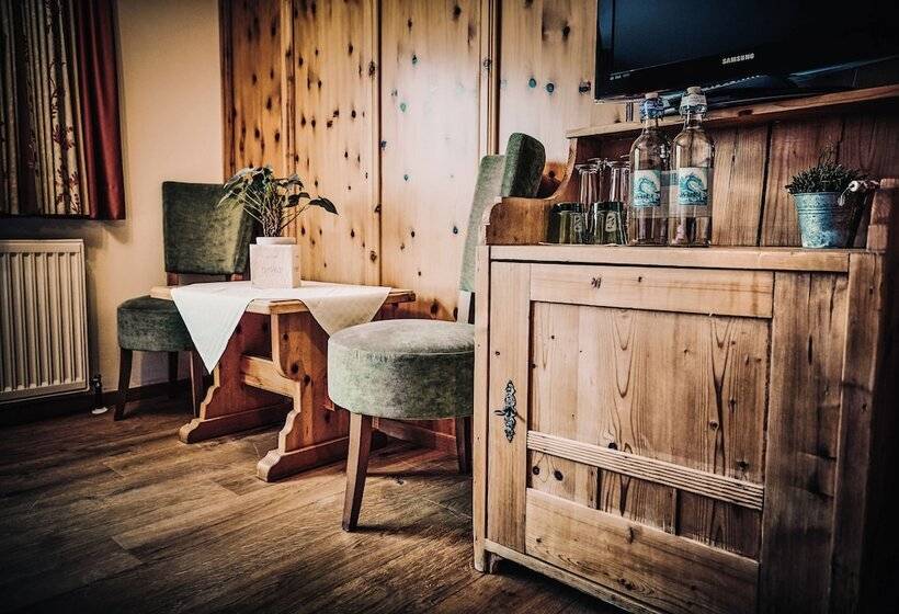 Номер Стандарт, Dorfhotel Glücksschmiede