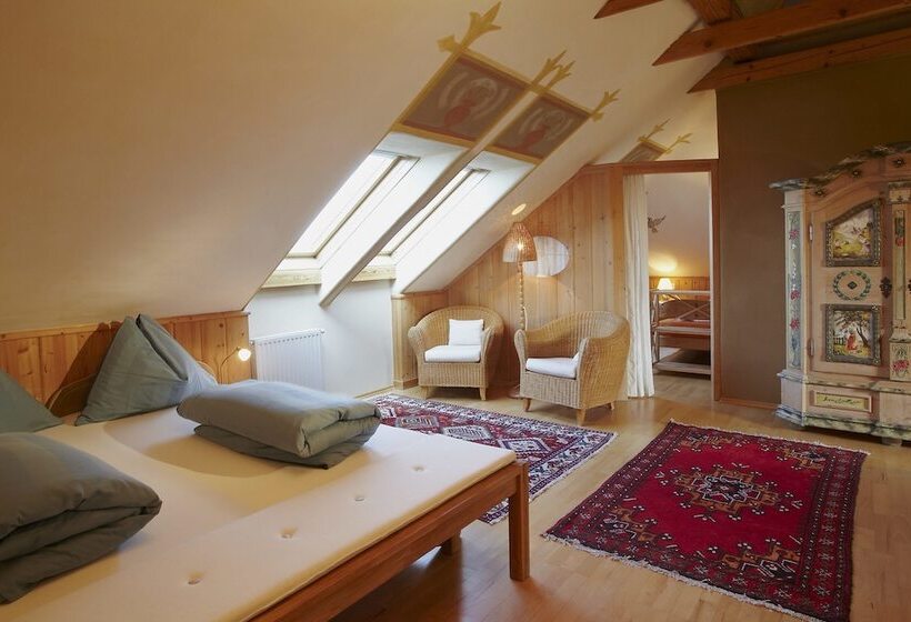 Семейный Номер, Biolandhaus Arche