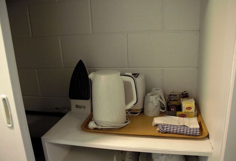 패밀리 룸, Bendigo Motor Inn