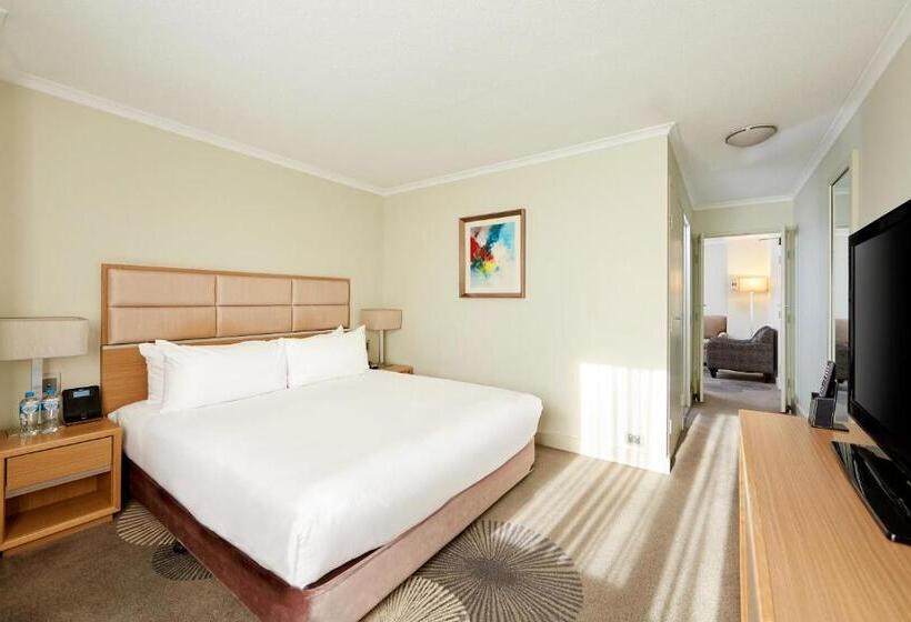 자쿠지 스위트, Holiday Inn Parramatta, An Ihg