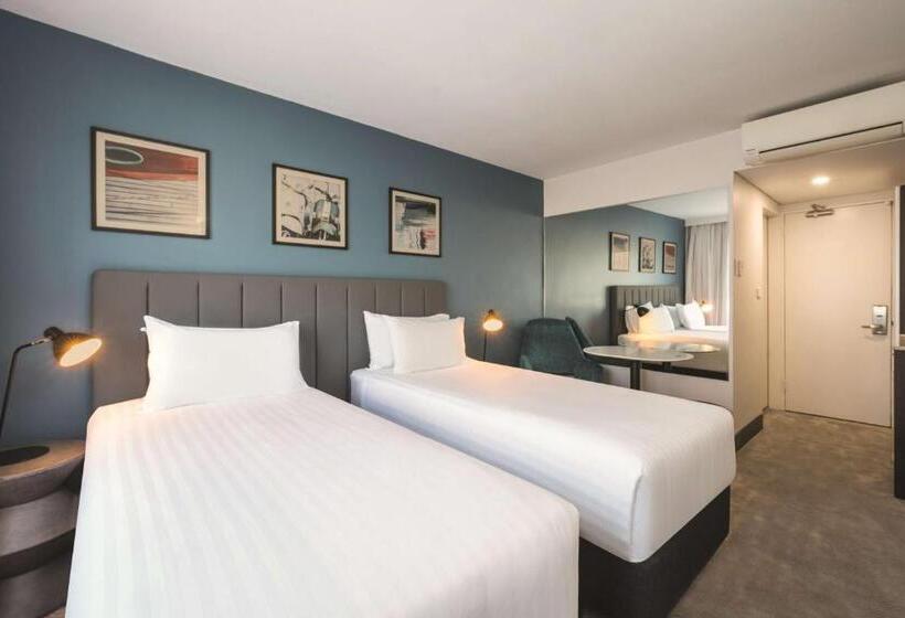 اتاق استاندارد, Travelodge Hotel Hobart