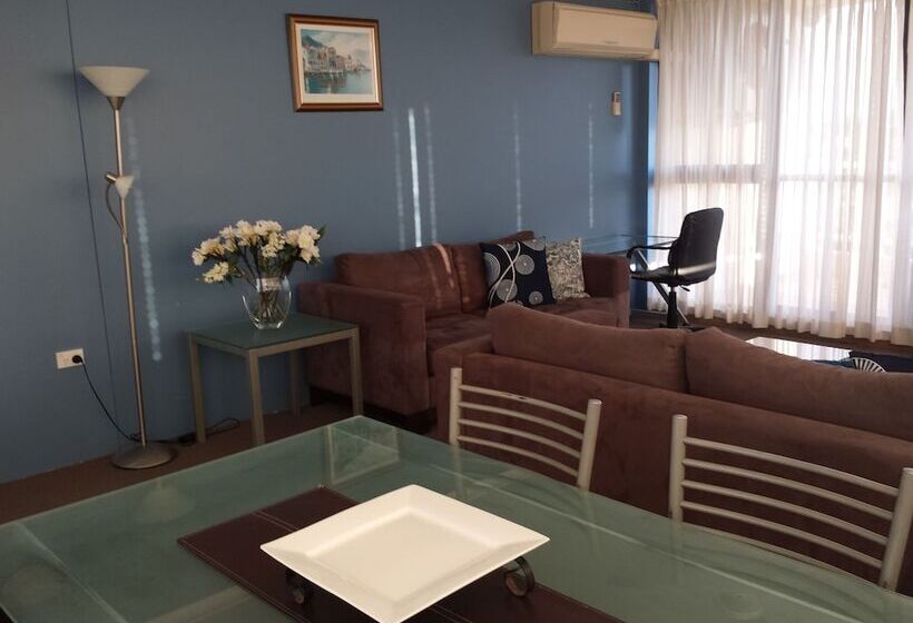 شقة غرفتين, Kirribilli Riverfront Apartments