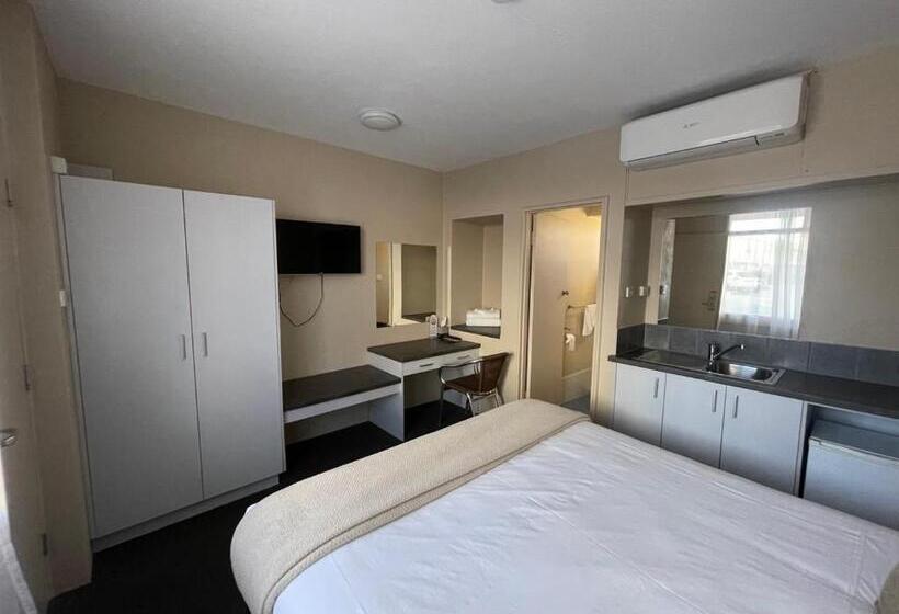 스탠다드 룸 킹사이즈 침대, Astor Hotel Motel