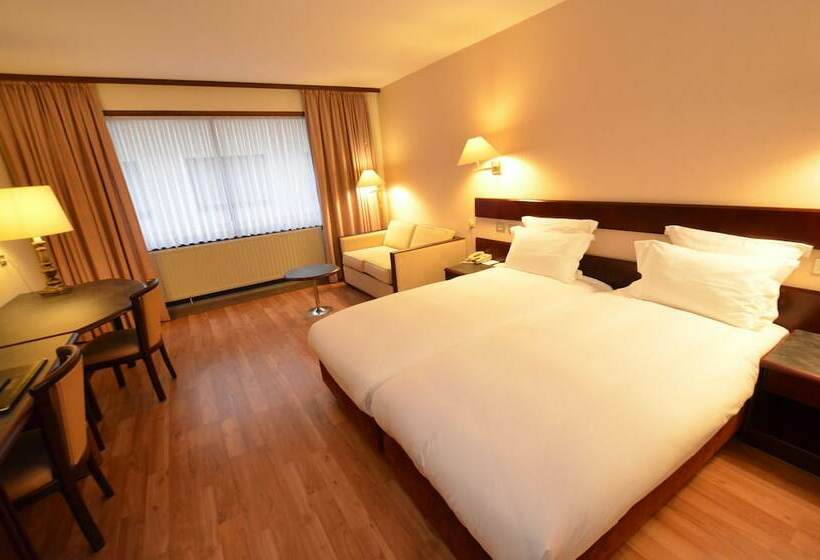 اتاق سوپریور سه تخته, Bedford Hotel & Congress Centre Brussels