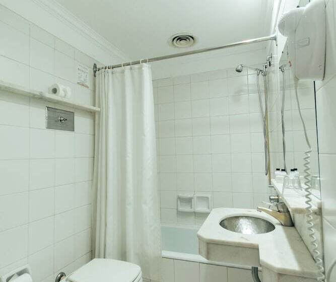 اتاق سوپریور سه تخته, Dorá Hotel Buenos Aires