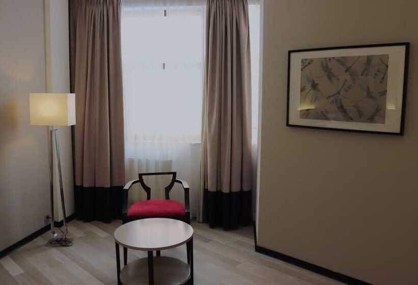 اتاق اجرایی, Floris Arlequin Grand Place