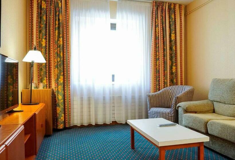 اتاق استاندارد چهار تخته, Mercure Andorra