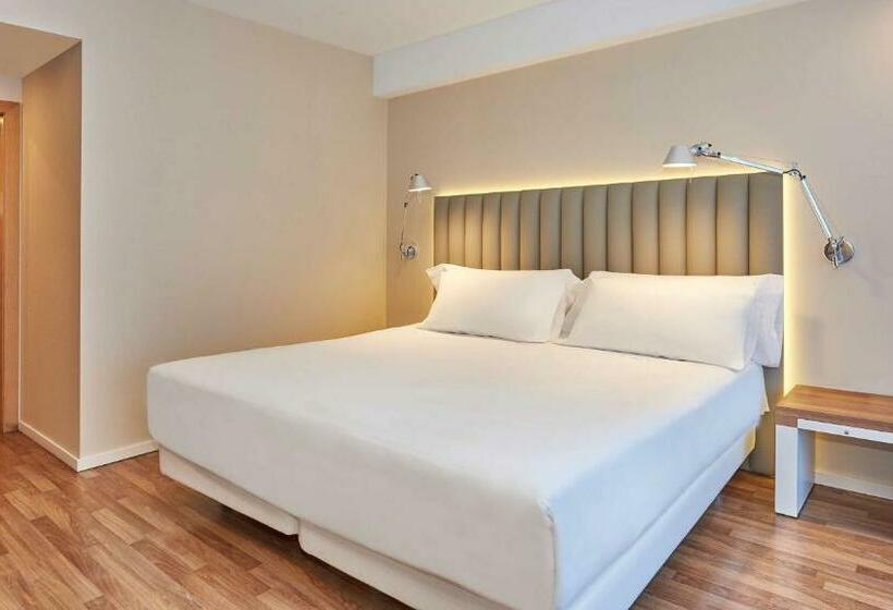 اتاق سوپریور, NH Andorra La Vella