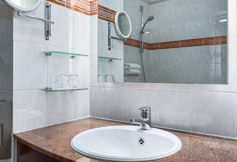 Номер Superior, NH Mechelen