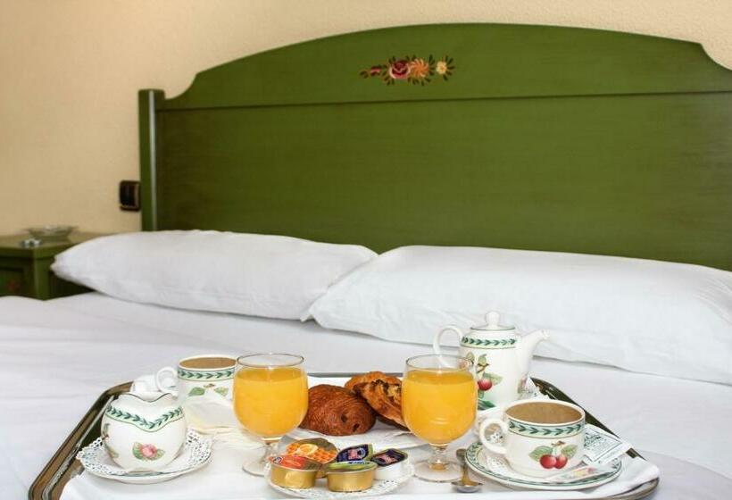 اتاق استاندارد یک نفره, Rutllan & Spa
