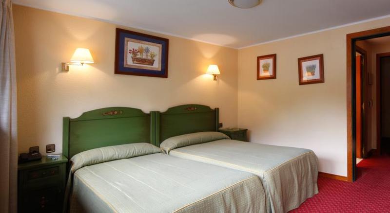 اتاق استاندارد, Rutllan & Spa