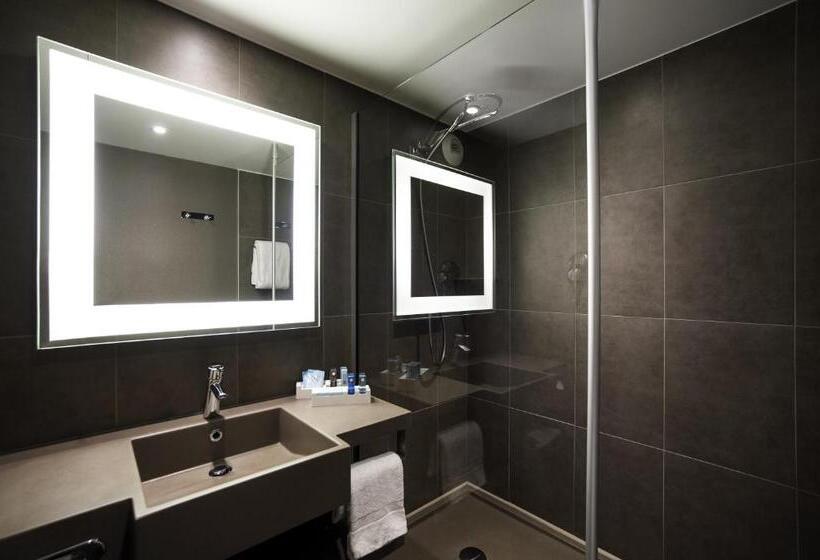Люкс, Novotel Gent Centrum