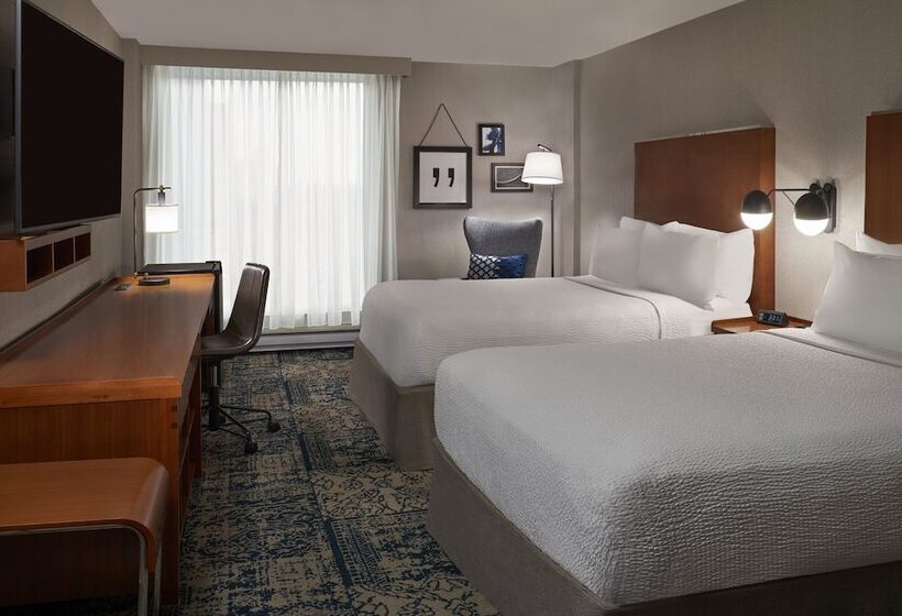 Номер Deluxe, Four Points By Sheraton Hotel & Conference Centre Gatineau Ottawa