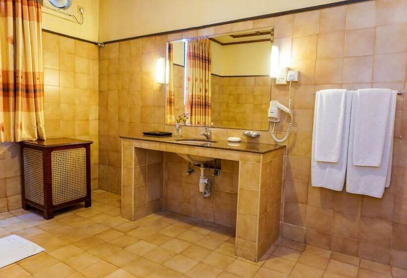 Номер Economy, Grand Oriental