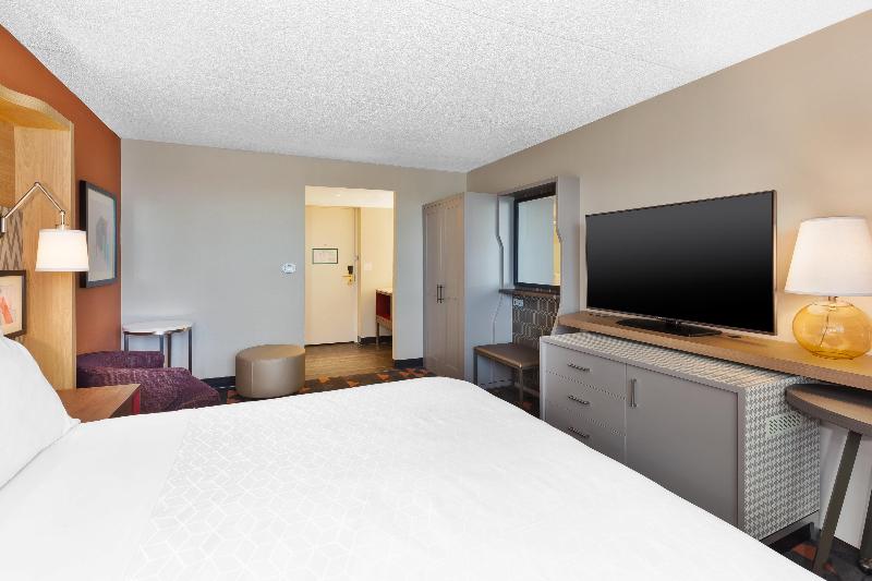 キングサイズベッドのスタンダードルーム, Holiday Inn St Johns, An Ihg