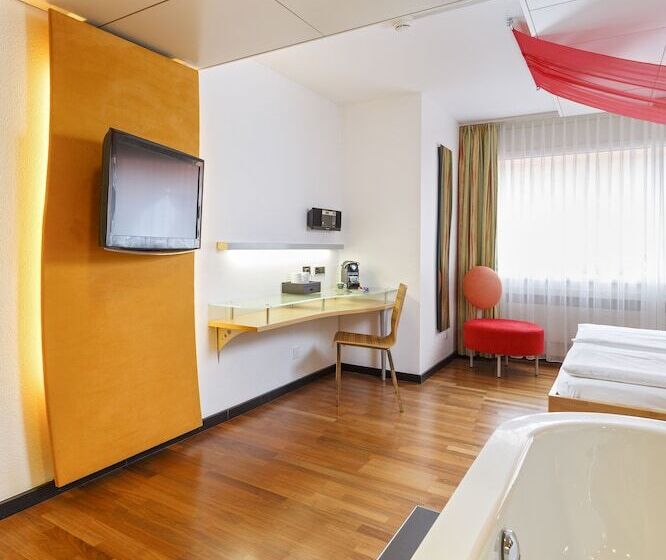 Номер Deluxe, Ramada By Wyndham Baden Hotel Du Parc