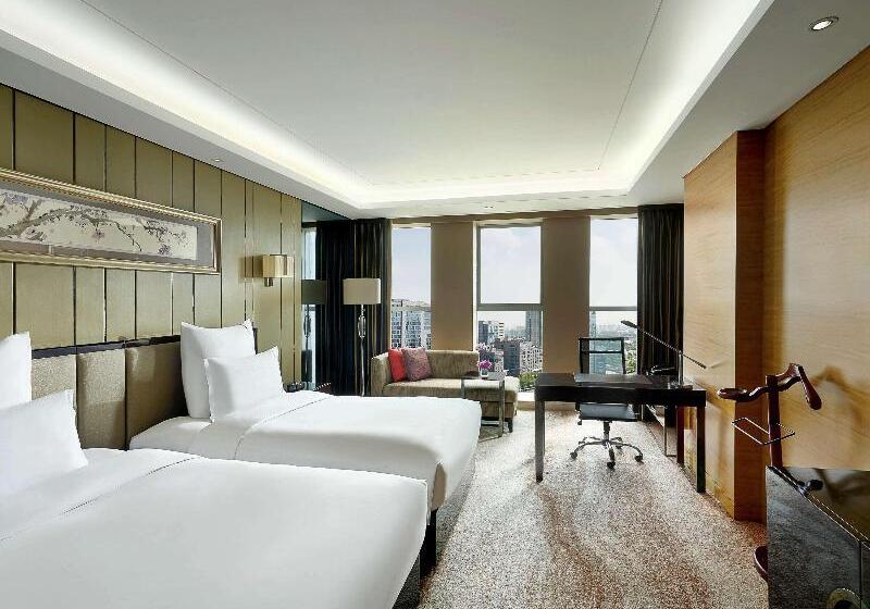 스탠다드 전망 룸, Holiday Inn Hotel Peterborough Waterfront, An Ihg