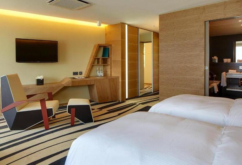Семейный Номер, Campus Hotel Hertenstein