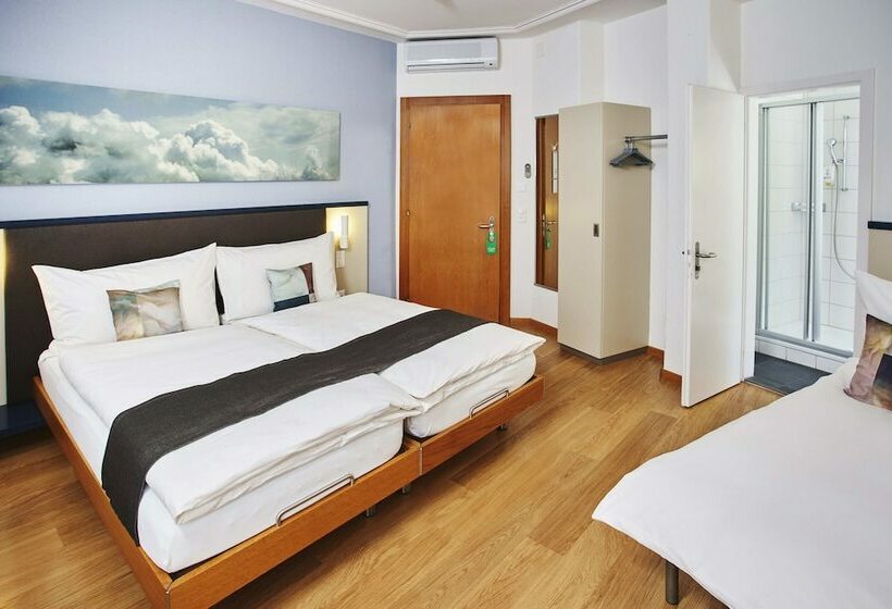 اتاق استاندارد چهار تخته, Bristol Zurich