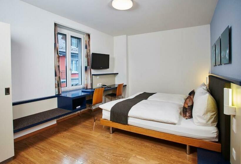 اتاق استاندارد با تخت بزرگ, Bristol Zurich