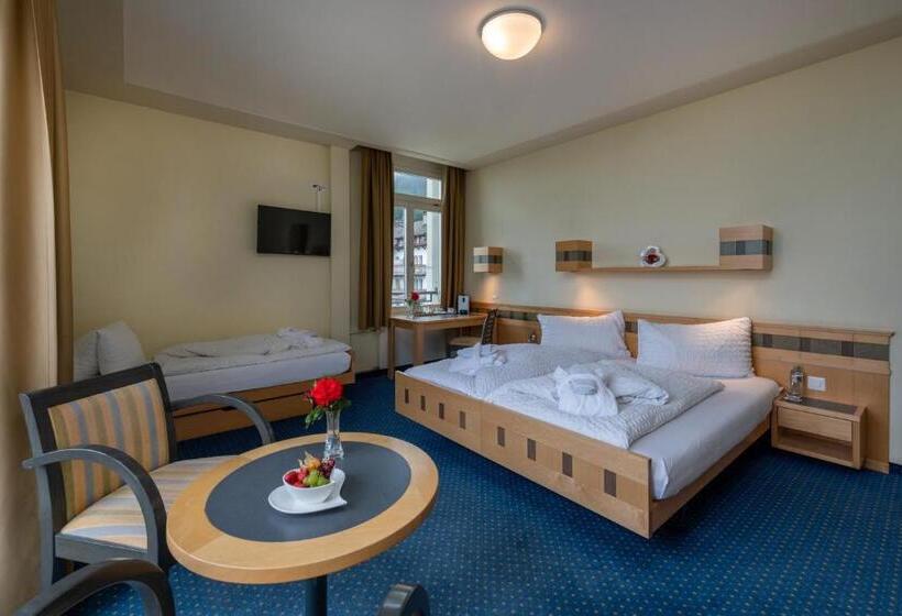 اتاق استاندارد سه نفره, Victoria Lauberhorn Wengen