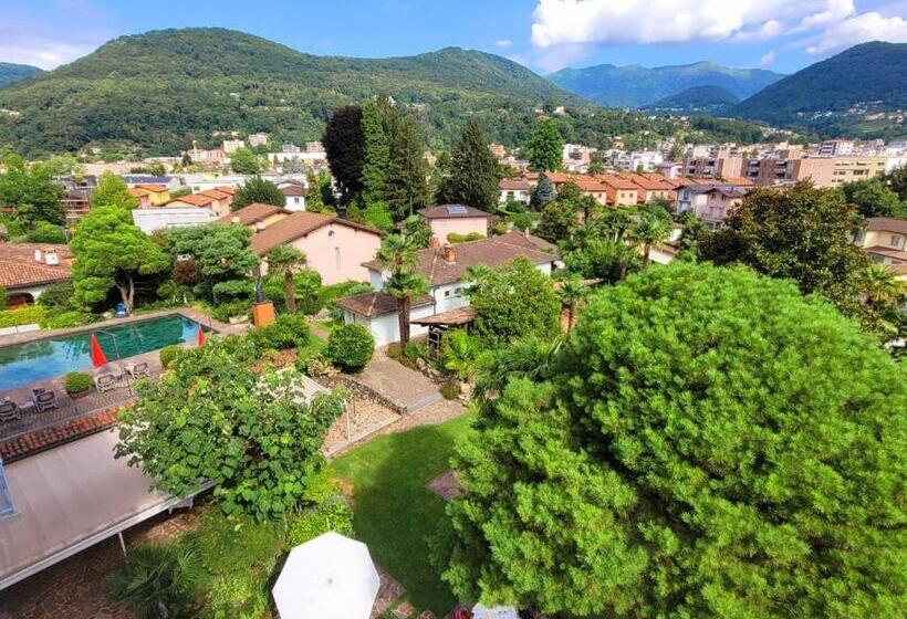 Люкс с Террасой, Villa Garni Gardenia