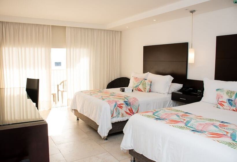 اتاق سوپریور با چشمانداز جانبی دریا, Capilla Del Mar