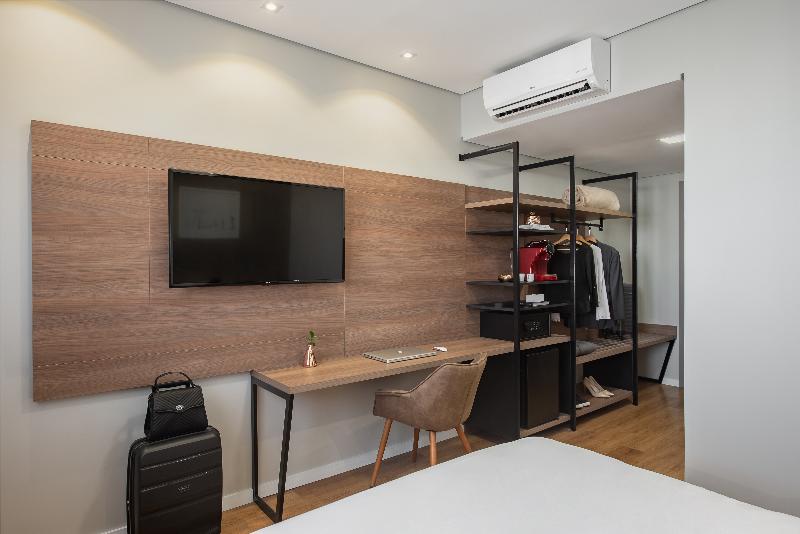 Quarto Club, Hongqiao Jin Jiang