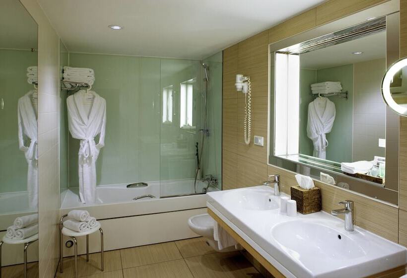 سوئیت با چشم‌انداز, Sheraton Berlin Grand Hotel Esplanade