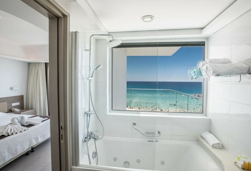 Люкс Deluxe Вид на Море, Vassos Nissi Plage Hotel & Spa