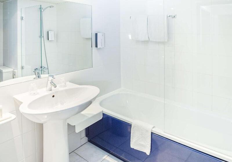 Номер Стандарт, Golden Tulip Bielefeld