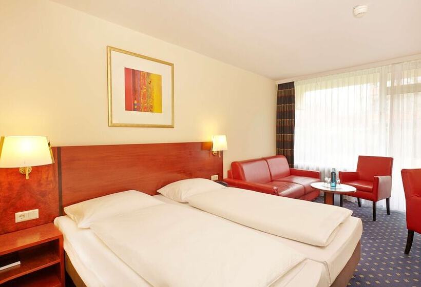 Семейный Номер, Plaza Inn Goslar