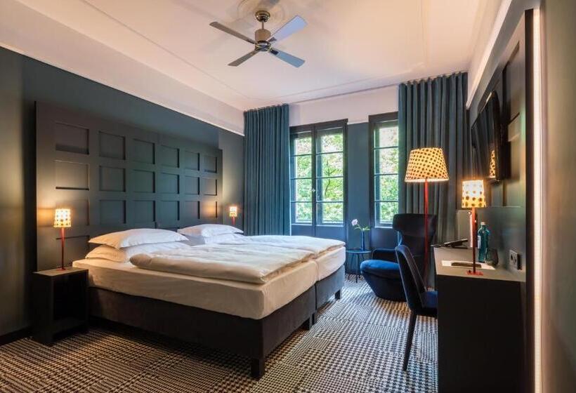 اتاق استاندارد, The Midtown
