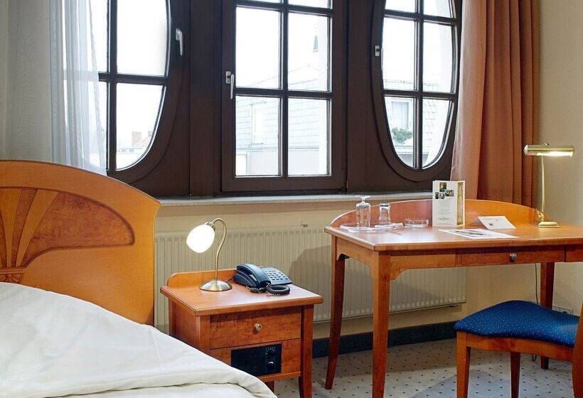 اتاق استاندارد یک نفره, Tryp By Wyndham Kassel City Centre