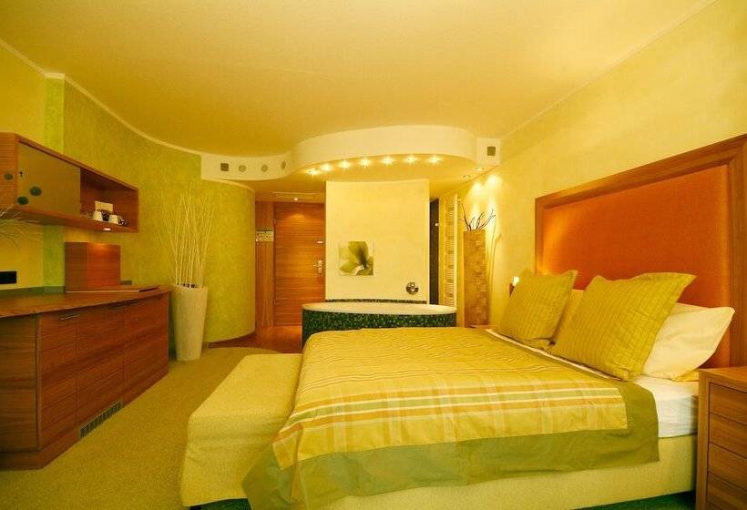 سوییت جونیور, Atrium Hotel Mainz