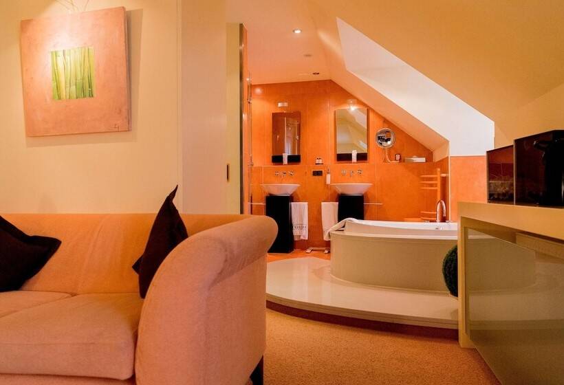 سوییت جونیور, Atrium Hotel Mainz