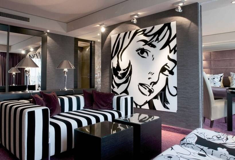 سوییت جونیور, Atrium Hotel Mainz