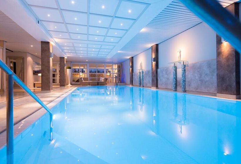 سوییت جونیور, Atrium Hotel Mainz