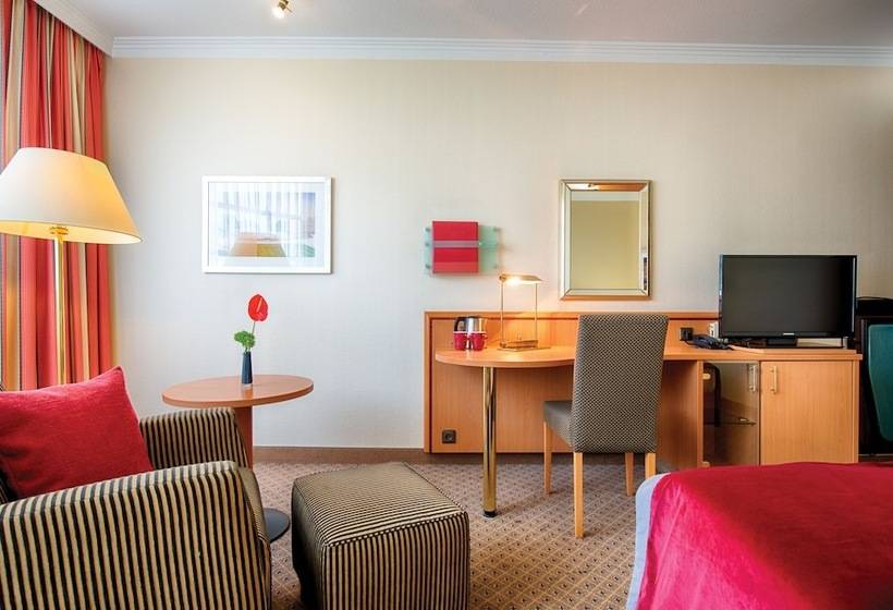 Номер Комфорт, Leonardo Hotel Mannheim City Center