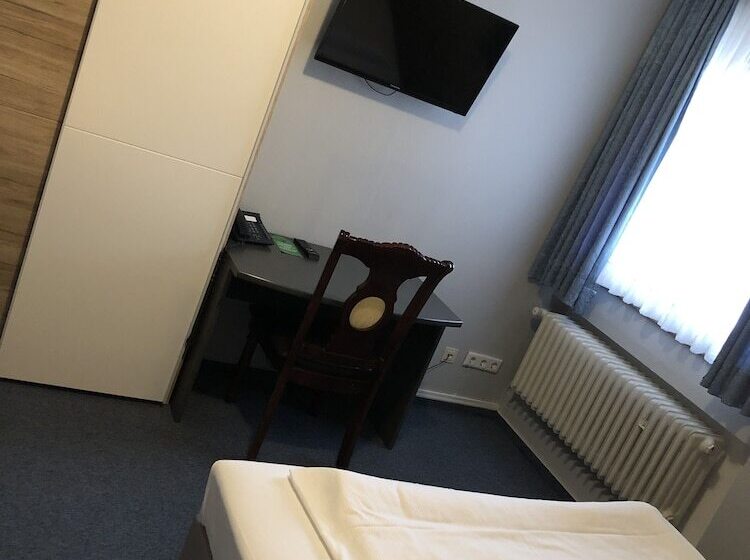اتاق استاندارد یک نفره, Parkhotel Lindenhof   Kostenlose Parkplätze
