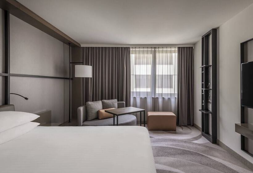 Номер Deluxe, Stuttgart Marriott Hotel Sindelfingen