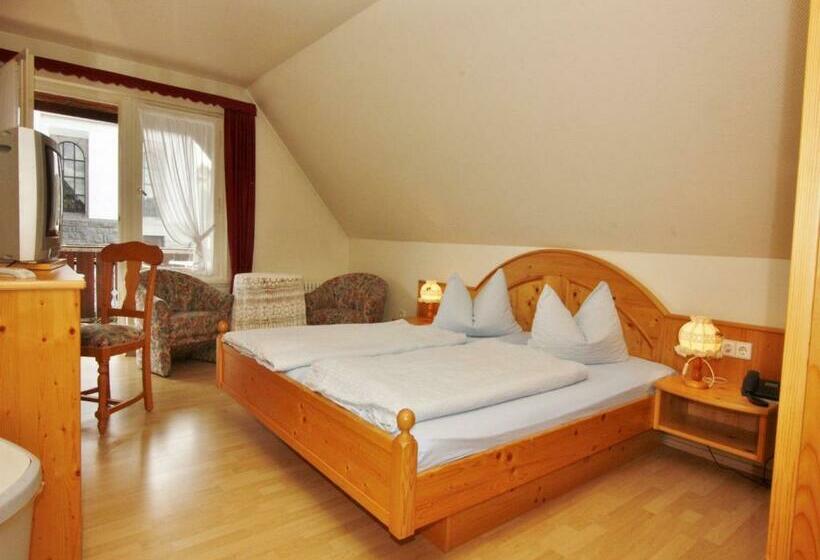 Номер Стандарт с Балконом, Schwarzwaldgasthof Hotel Schwanen
