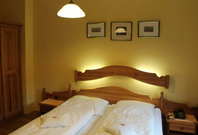 Quarto Economy, Rothenburger Hof