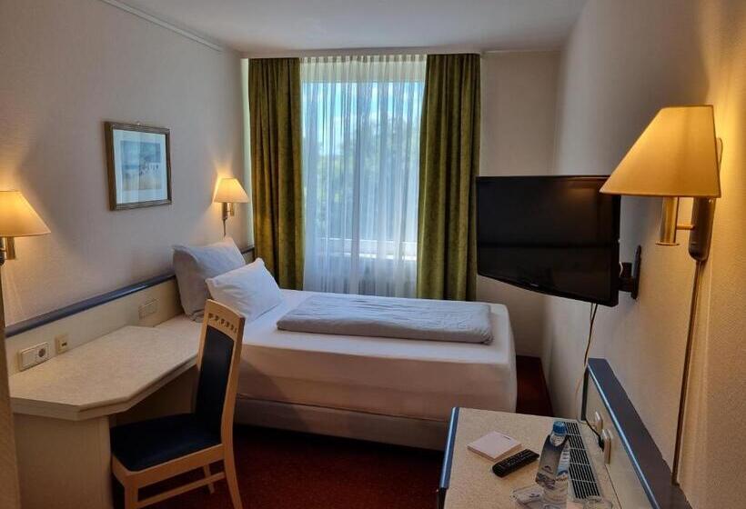 اتاق استاندارد یک نفره, Myminga13   Hotel & Serviced Apartments