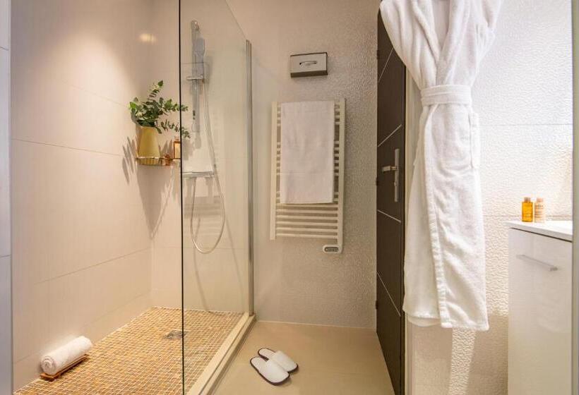 Triple Room Sea View, Albert 1er