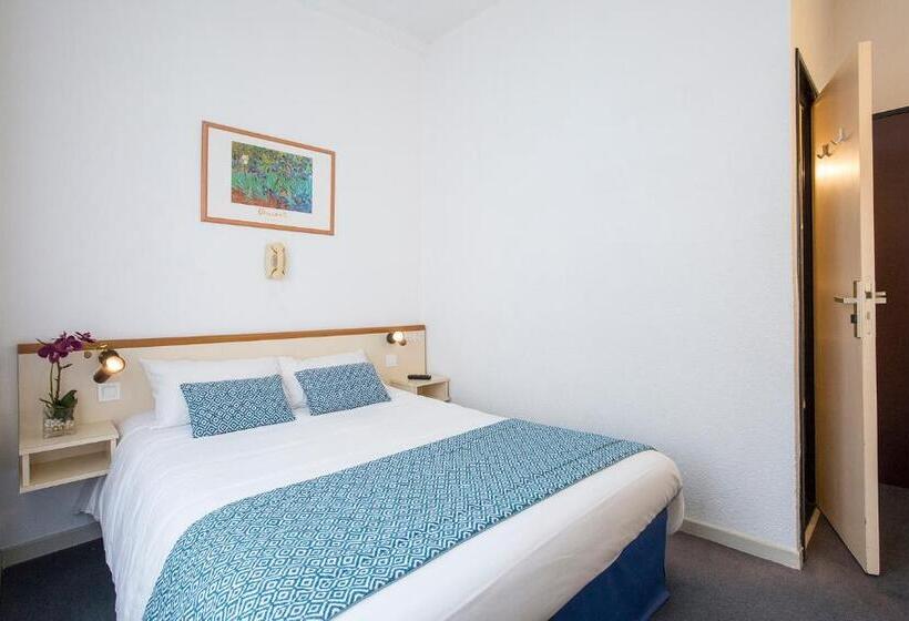 Номер Стандарт, Hôtel Aneto